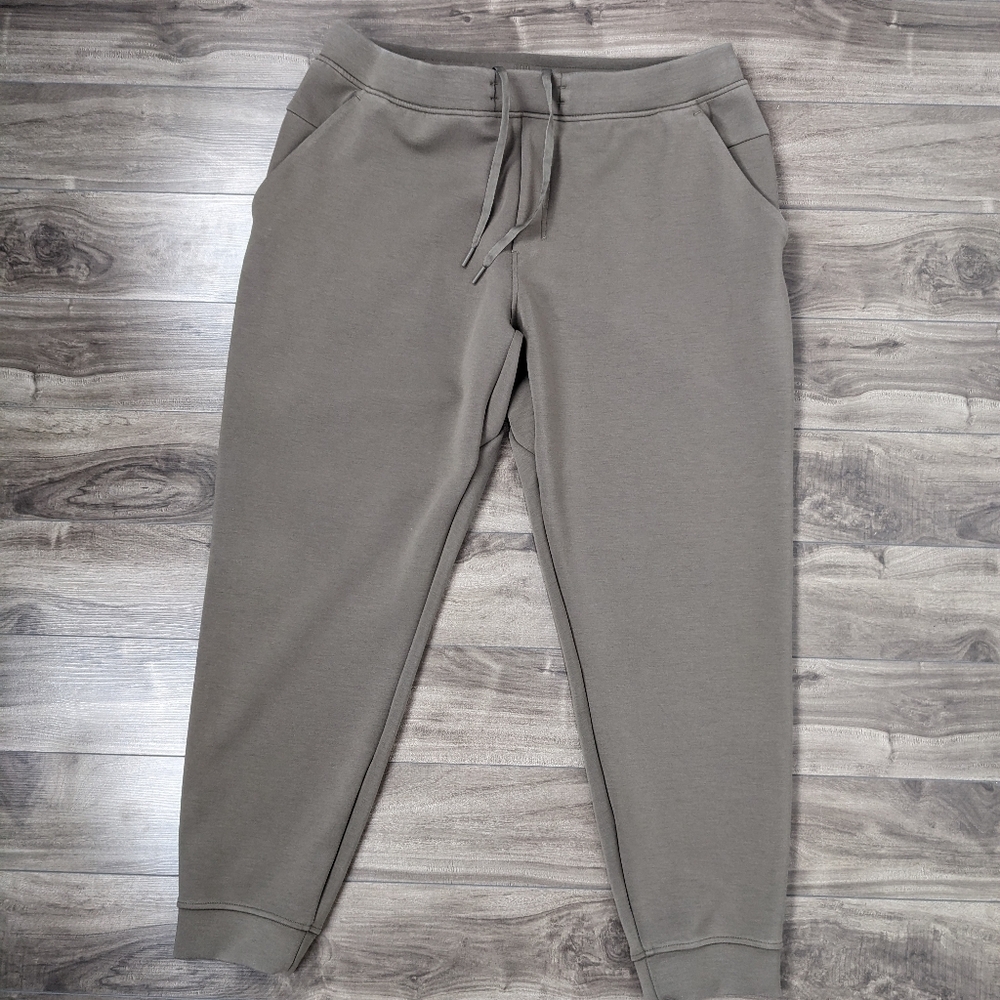 Lululemon Smooth Spacer Jogger Size XXL